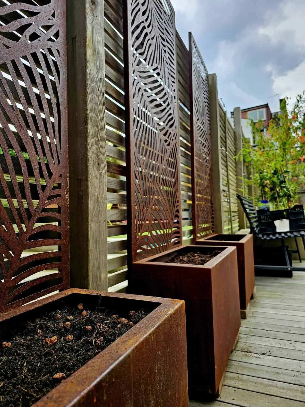 Clay Paver Garden Transformation — photo 9